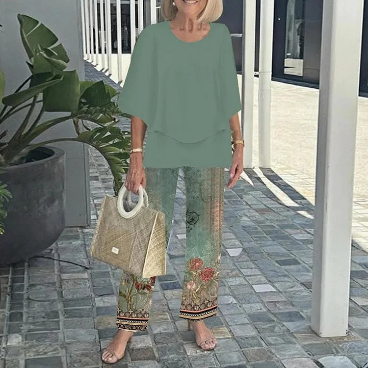 Monique – To-delt sæt med trendy print
